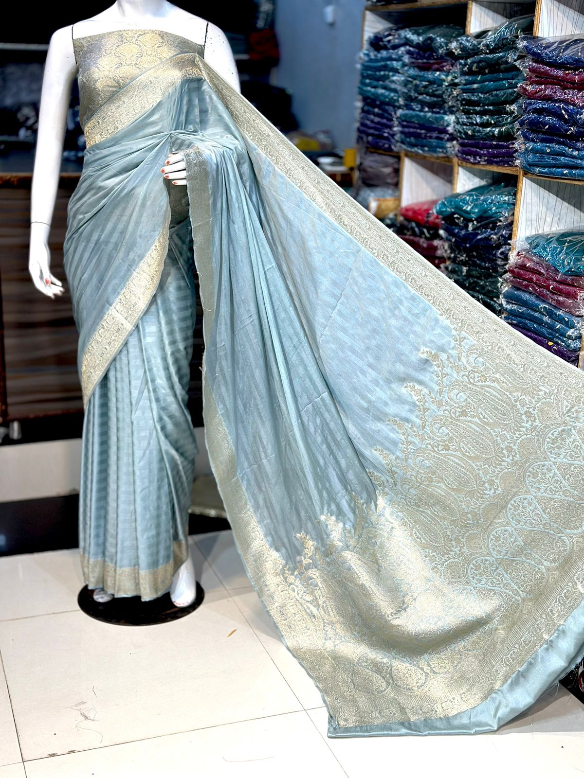 Katan Banarsi Saree with Self Print and Embroidered Pallo